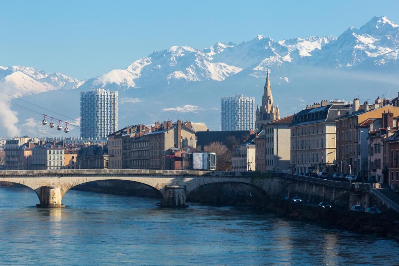 Apartament Studio Plein Centre, Calme, Parking Inclus, Piscine Et Gardien Grenoble Zewnętrze zdjęcie